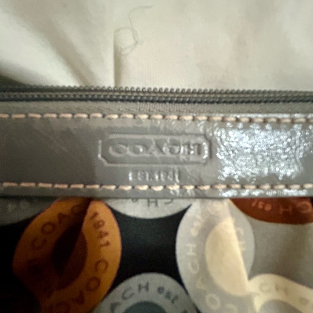 Coach Gray And Brown Circle Pattern Wristlet - image 3